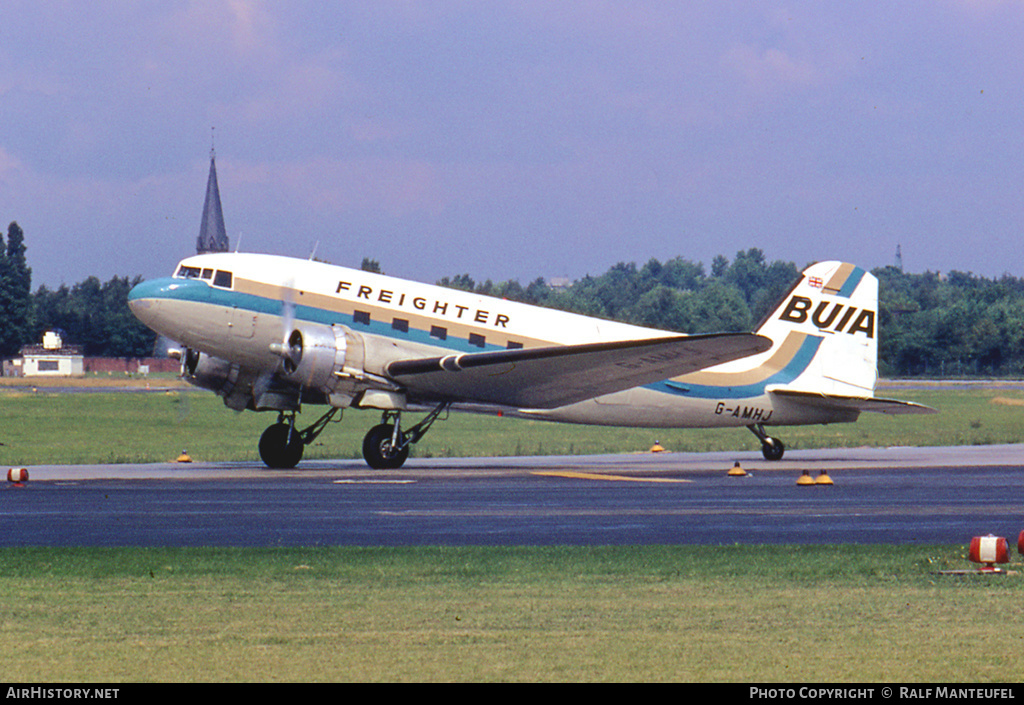 Aircraft Photo of G-AMHJ | Douglas C-47A Skytrain | BUIA - British United Island Airways | AirHistory.net #455525