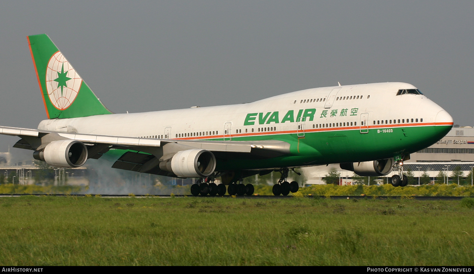 Aircraft Photo of B-16403 | Boeing 747-45EM | EVA Air | AirHistory.net #455548