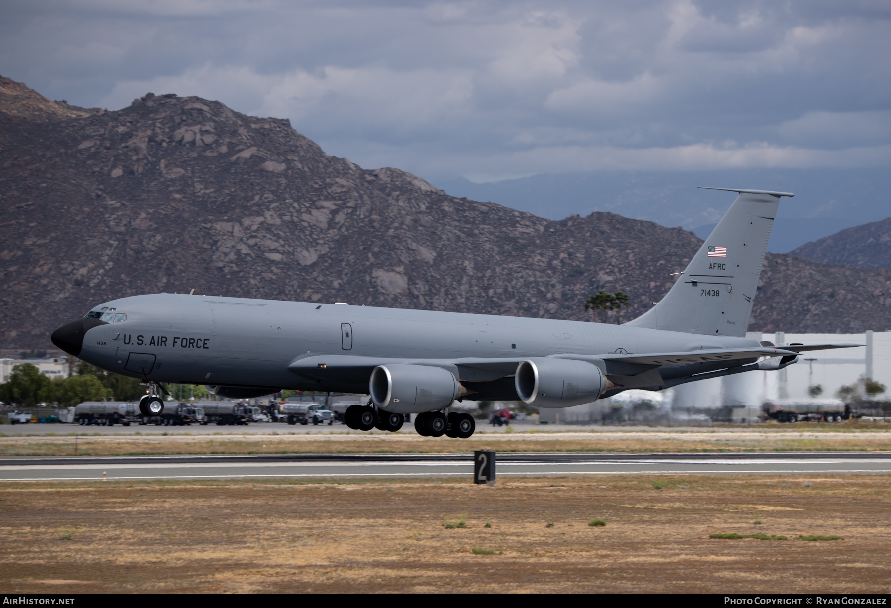 Aircraft Photo of 57-1438 / 71438 | Boeing KC-135R Stratotanker | USA - Air Force | AirHistory.net #455584