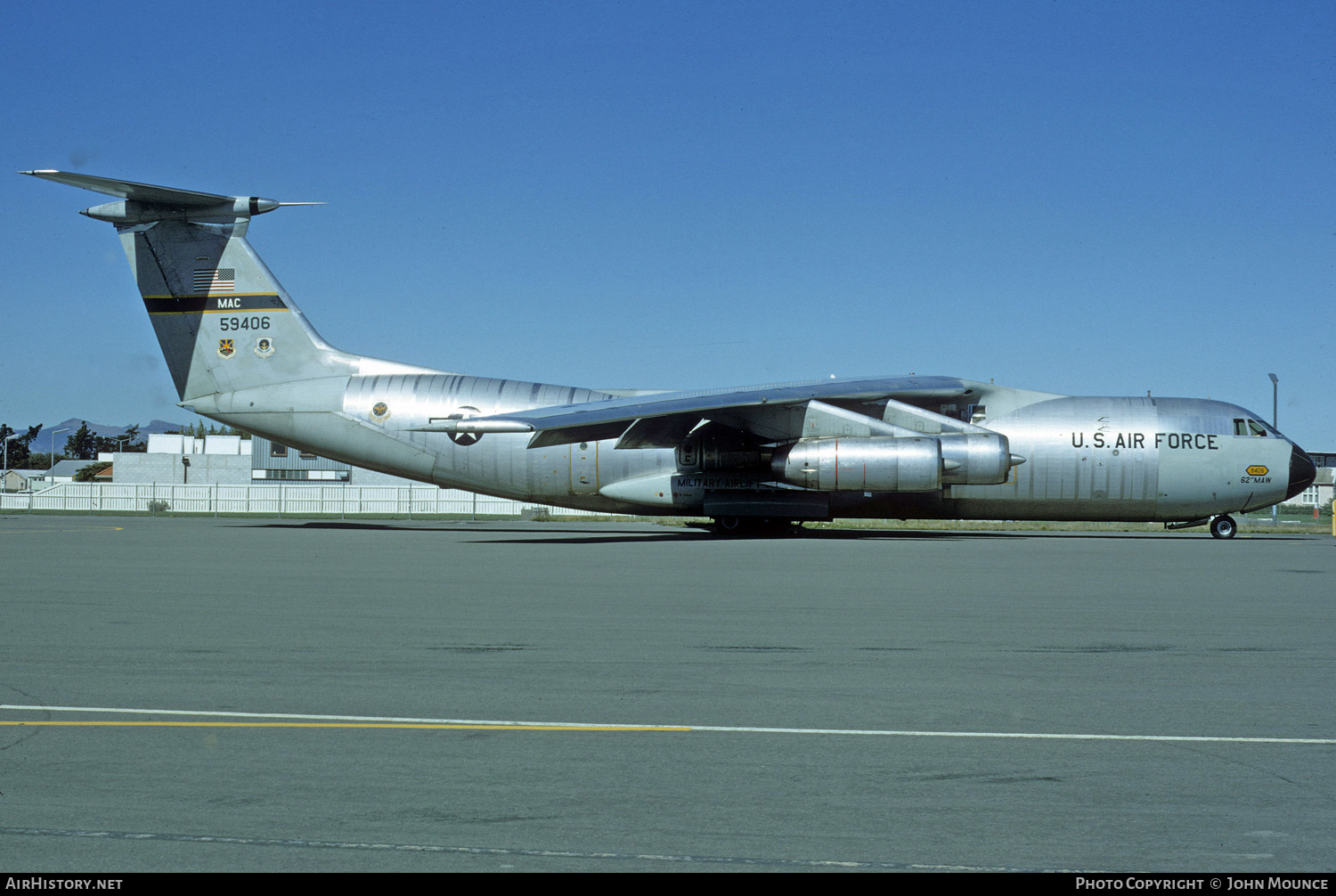 Aircraft Photo of 65-9406 | Lockheed C-141A Starlifter | USA - Air Force | AirHistory.net #455611