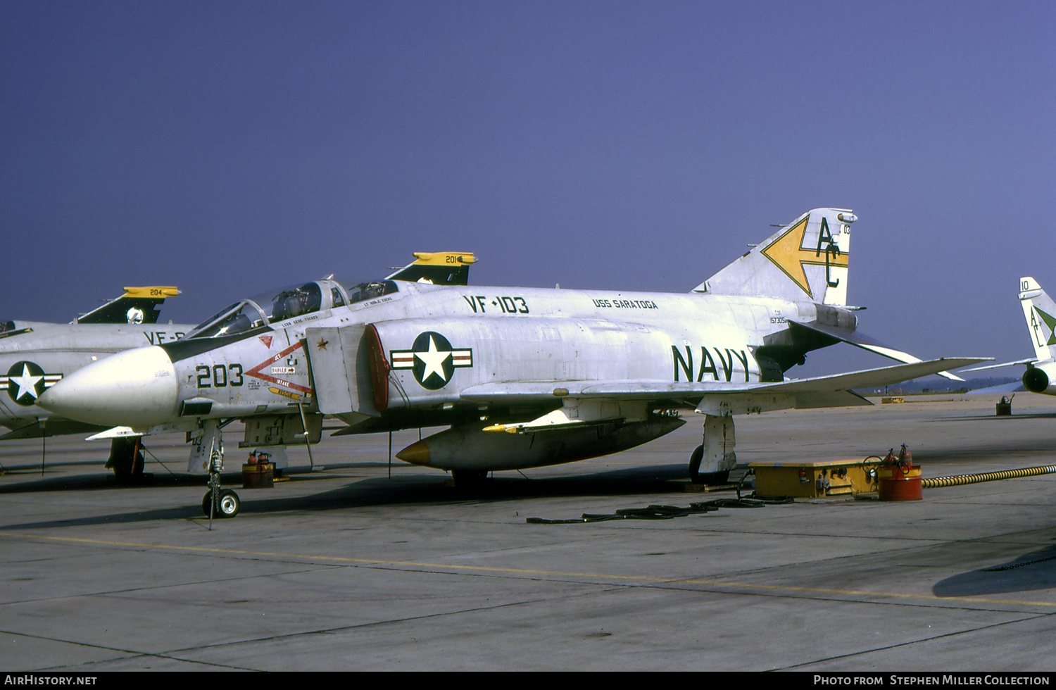 Aircraft Photo of 157305 | McDonnell Douglas F-4J Phantom II | USA - Navy | AirHistory.net #455621