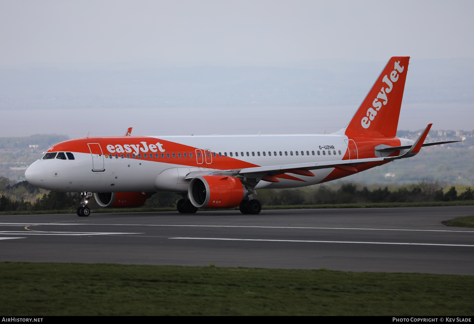 Aircraft Photo of G-UZHR | Airbus A320-251N | EasyJet | AirHistory.net #455636