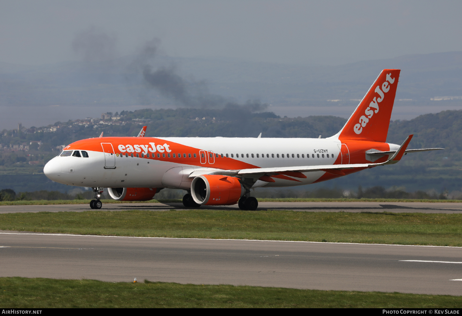 Aircraft Photo of G-UZHY | Airbus A320-251N | EasyJet | AirHistory.net #455638