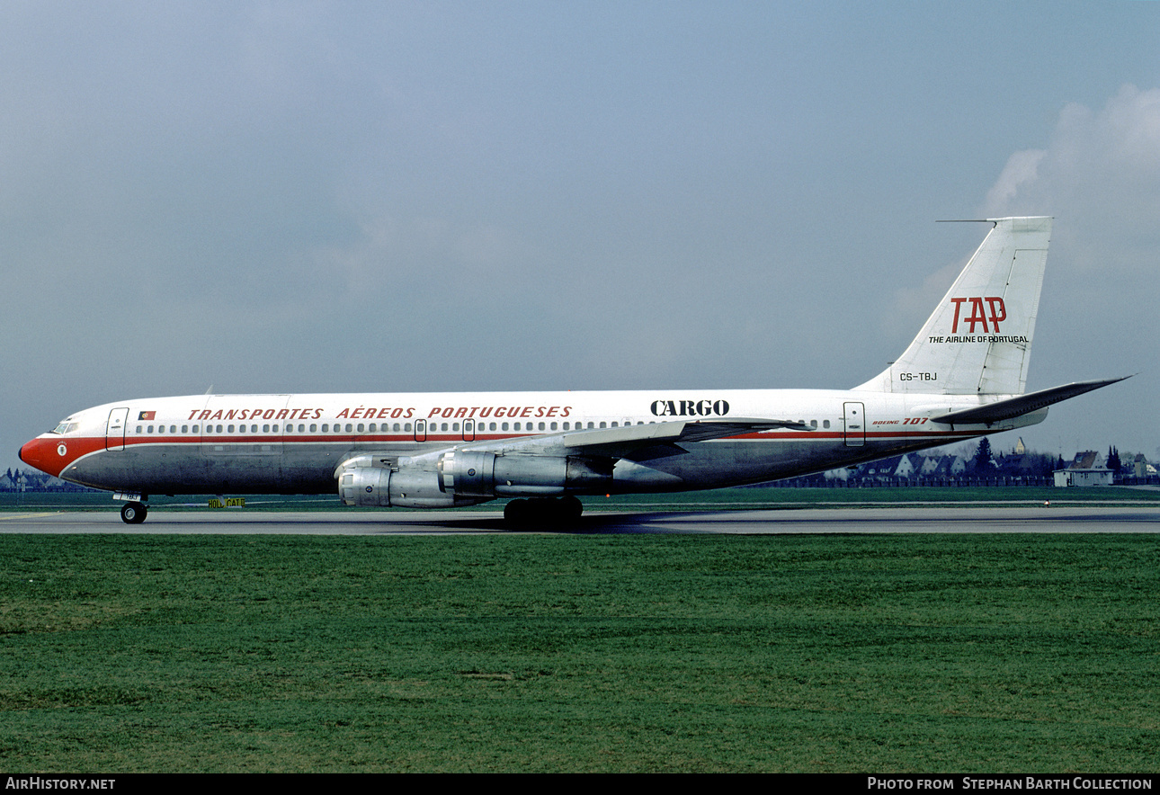 Aircraft Photo of CS-TBJ | Boeing 707-373C | TAP - Transportes Aéreos Portugueses Cargo | AirHistory.net #455651