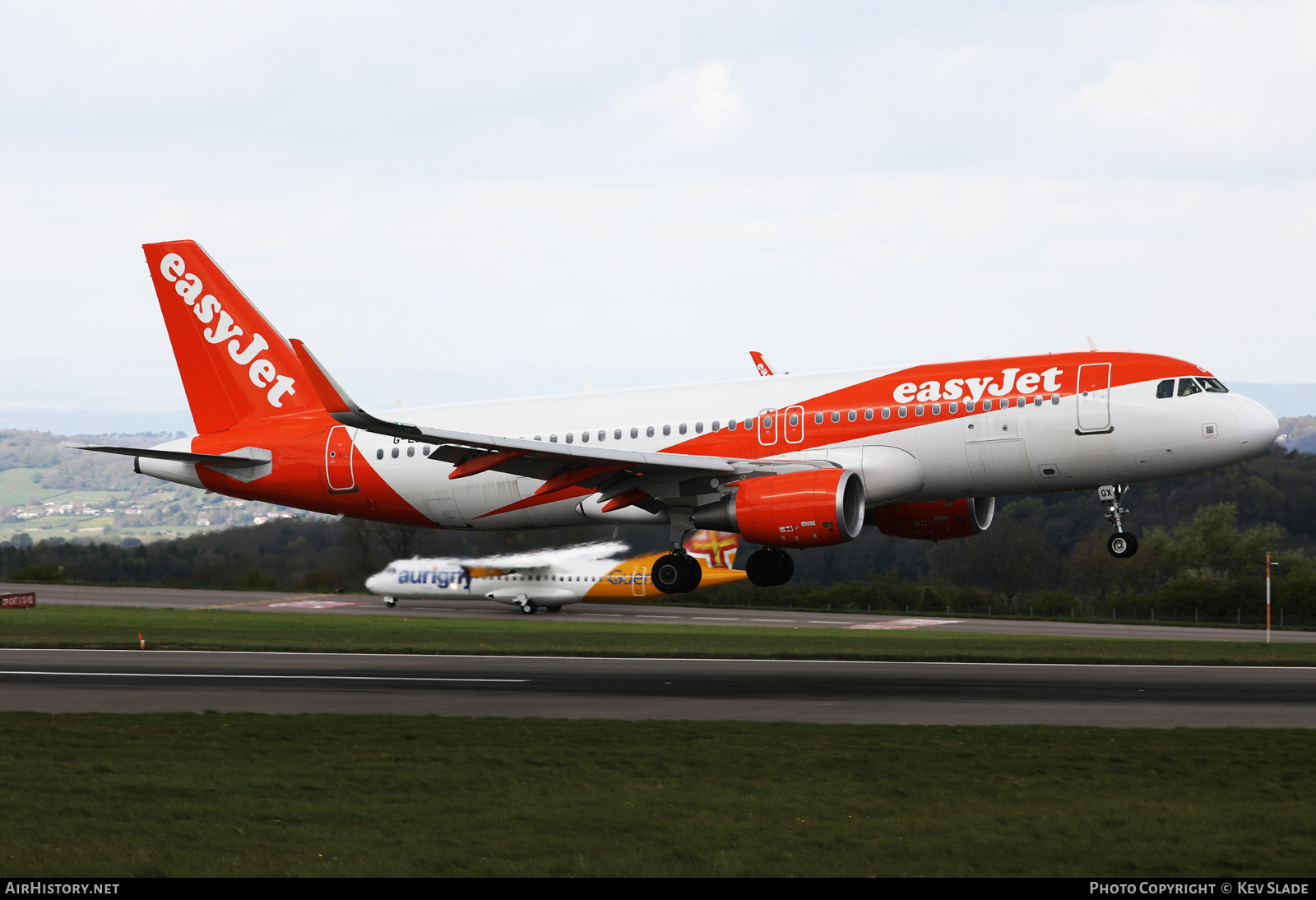 Aircraft Photo of G-EZGX | Airbus A320-214 | EasyJet | AirHistory.net #455665
