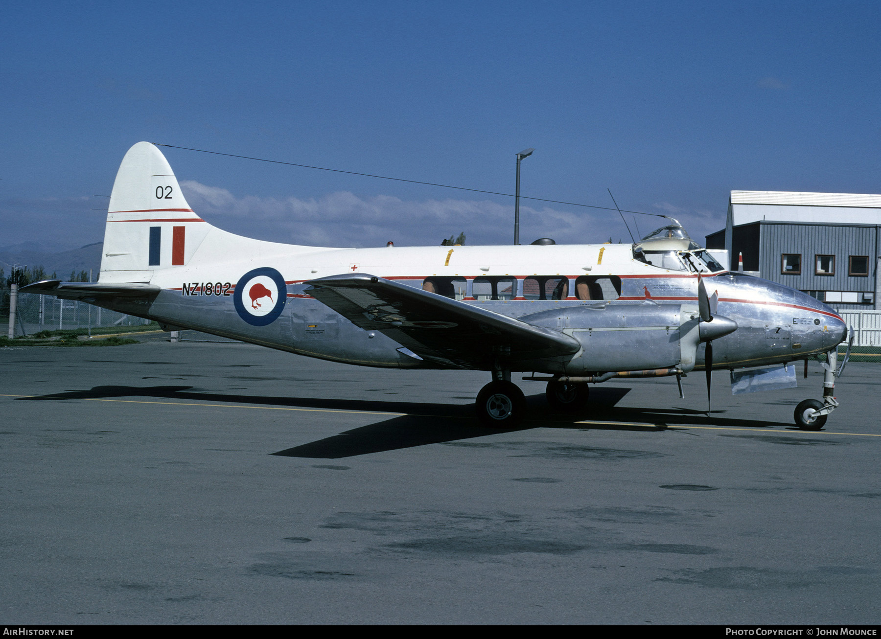 Aircraft Photo of NZ1802 | De Havilland D.H. 104 Devon C1 | New Zealand - Air Force | AirHistory.net #455725