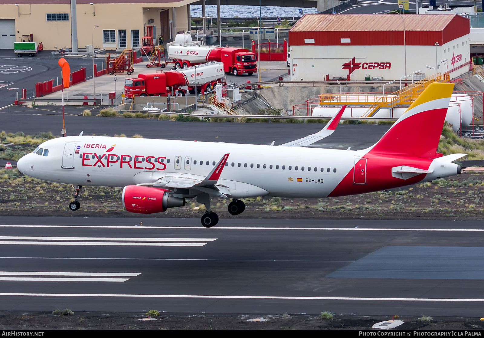 Aircraft Photo of EC-LVQ | Airbus A320-216 | Iberia Express | AirHistory.net #455779