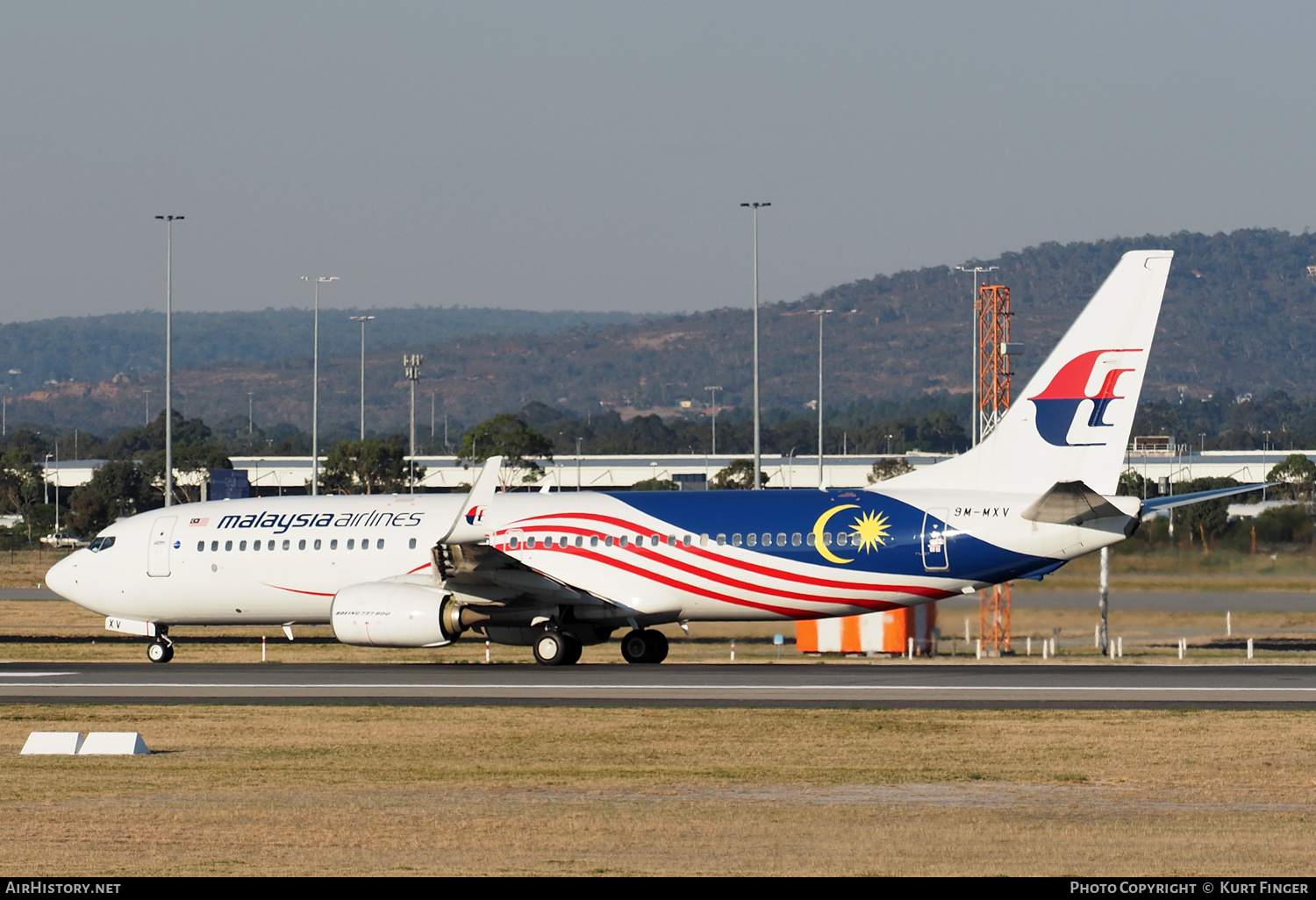 Aircraft Photo of 9M-MXV | Boeing 737-8H6 | Malaysia Airlines | AirHistory.net #455791