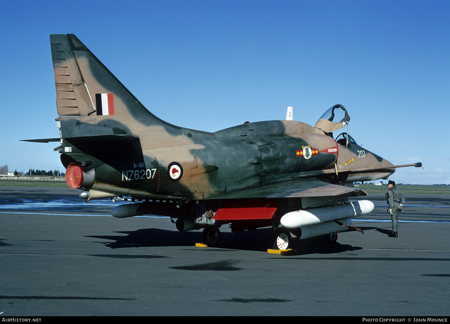 Aircraft Photo of NZ6207 | Douglas A-4K Skyhawk | New Zealand - Air Force | AirHistory.net #455822