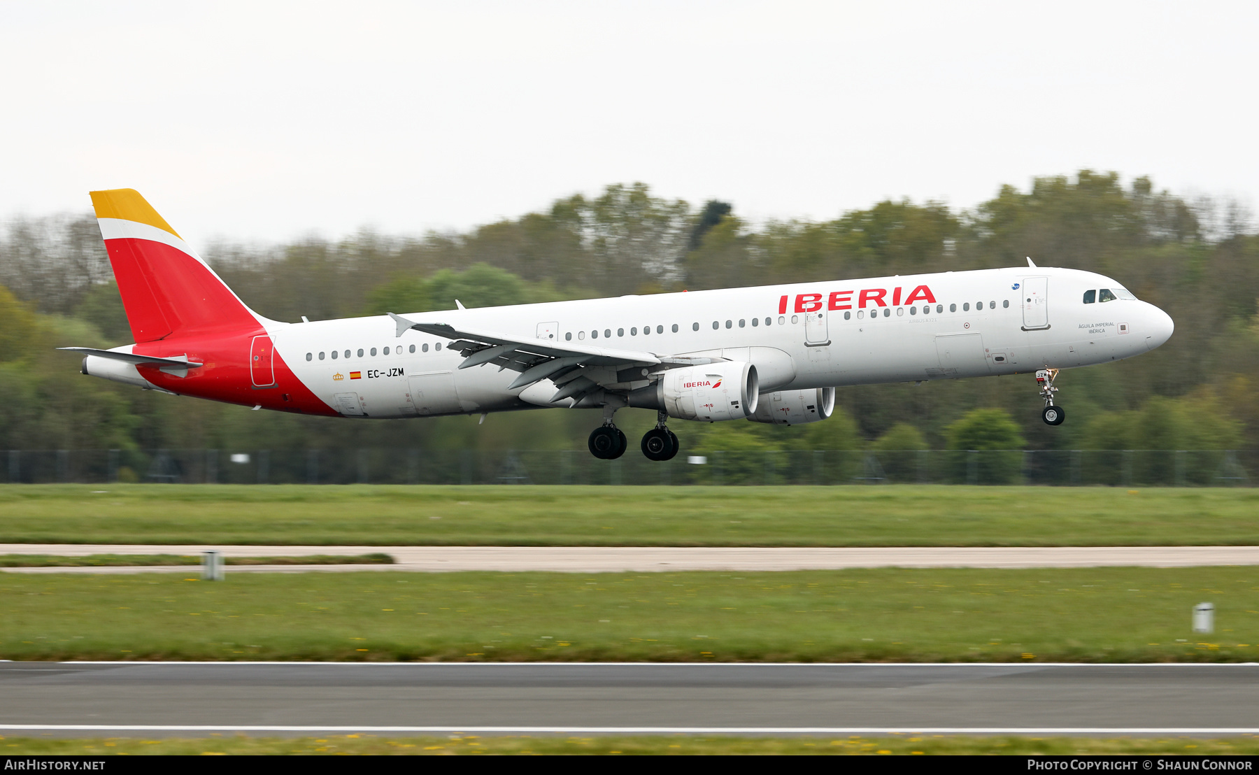 Aircraft Photo of EC-JZM | Airbus A321-212 | Iberia | AirHistory.net #455840