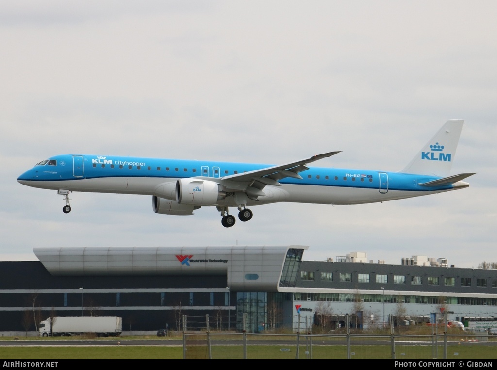 Aircraft Photo of PH-NXI | Embraer 195-E2 (ERJ-190-400) | KLM Cityhopper | AirHistory.net #455868