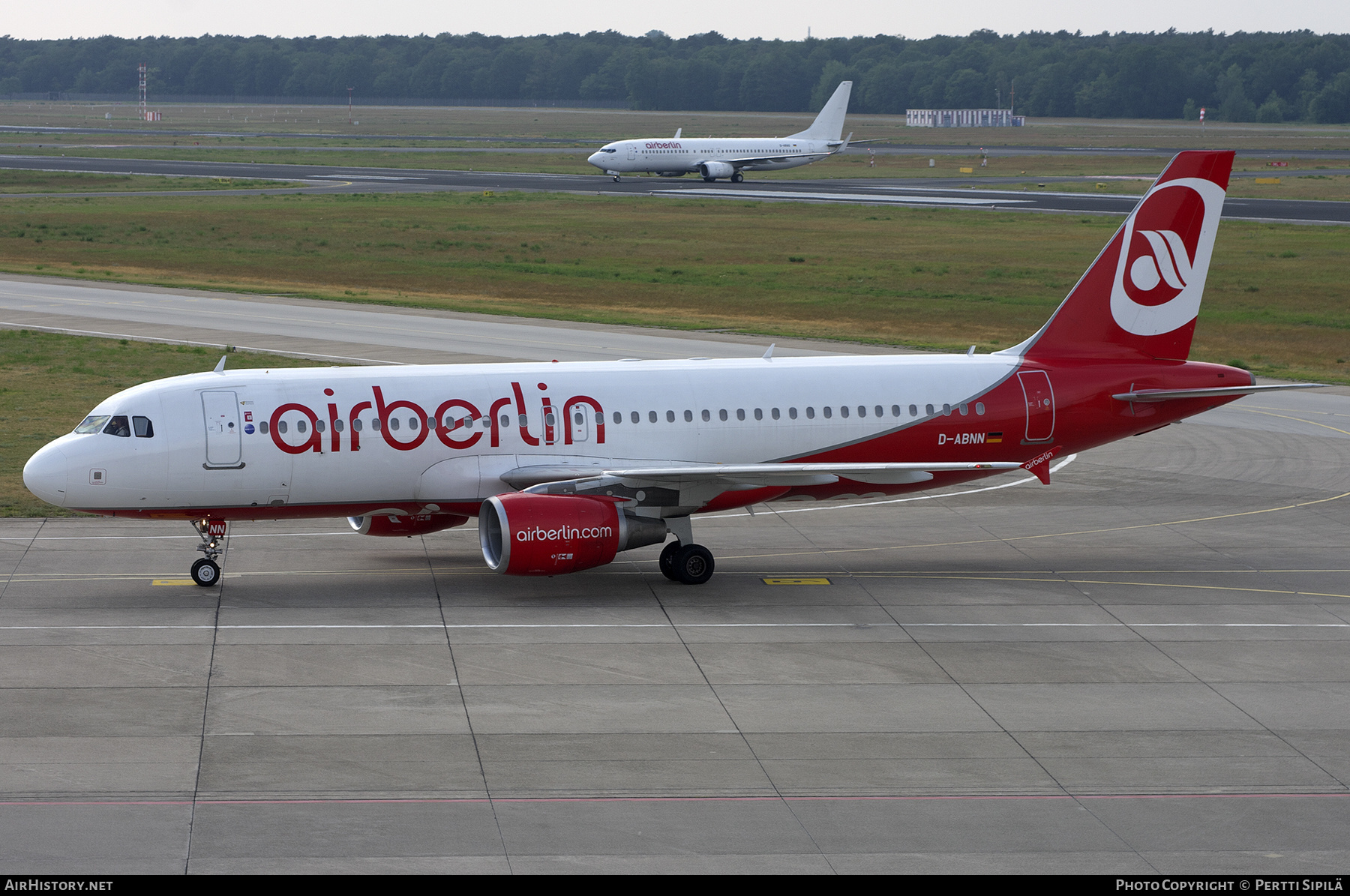 Aircraft Photo of D-ABNN | Airbus A320-214 | Air Berlin | AirHistory.net #456021