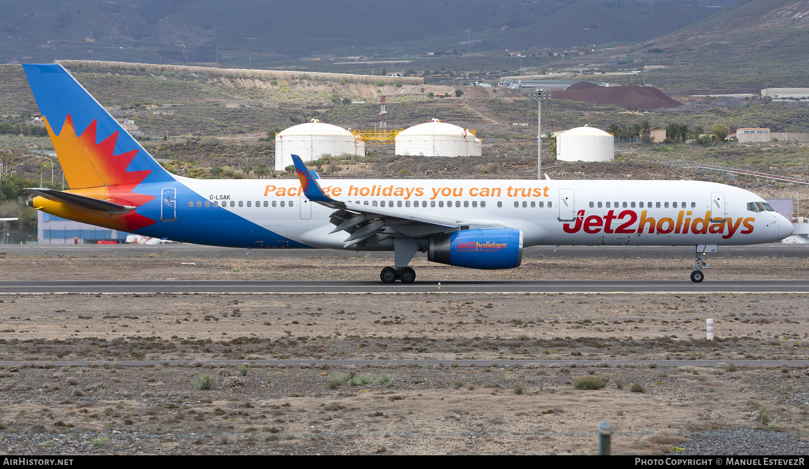 Aircraft Photo of G-LSAK | Boeing 757-23N | Jet2 Holidays | AirHistory.net #456047