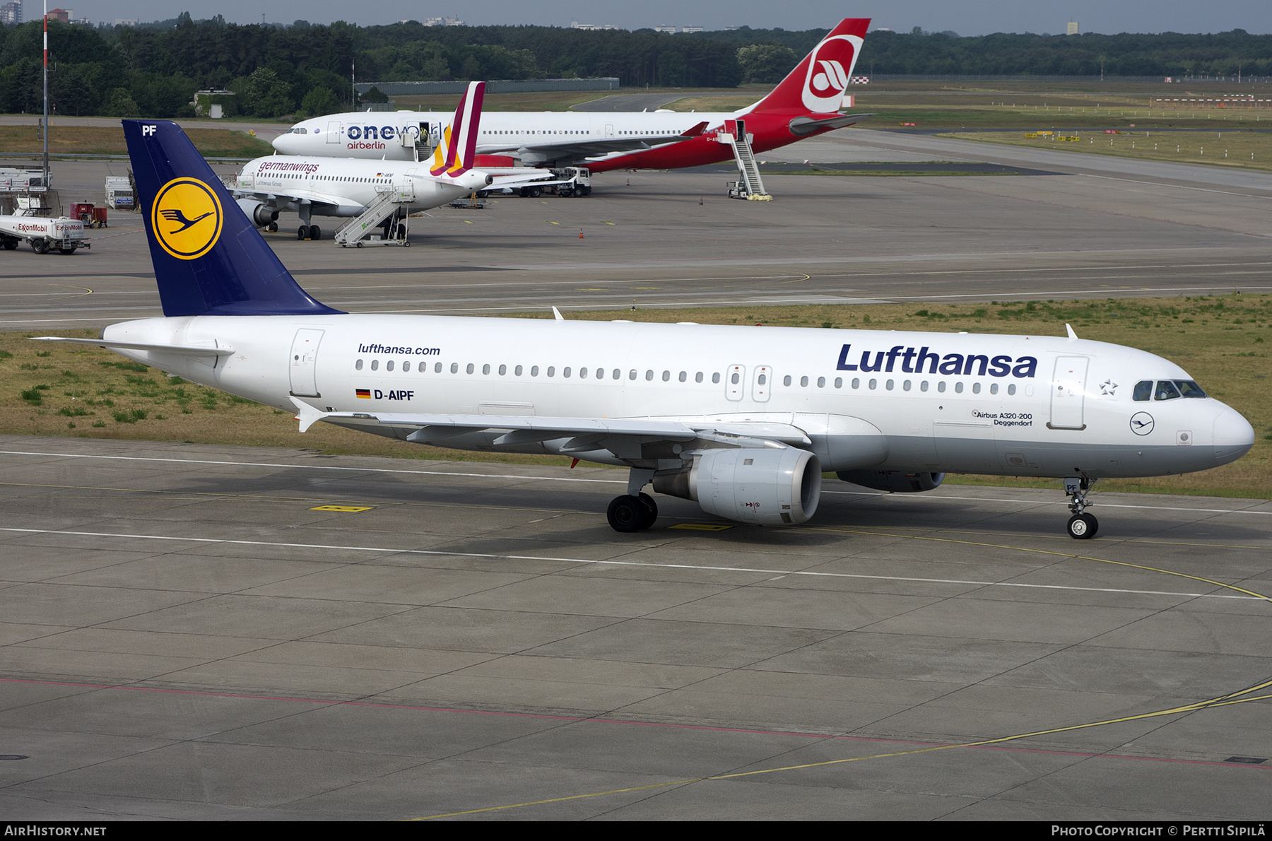 Aircraft Photo of D-AIPF | Airbus A320-211 | Lufthansa | AirHistory.net #456186