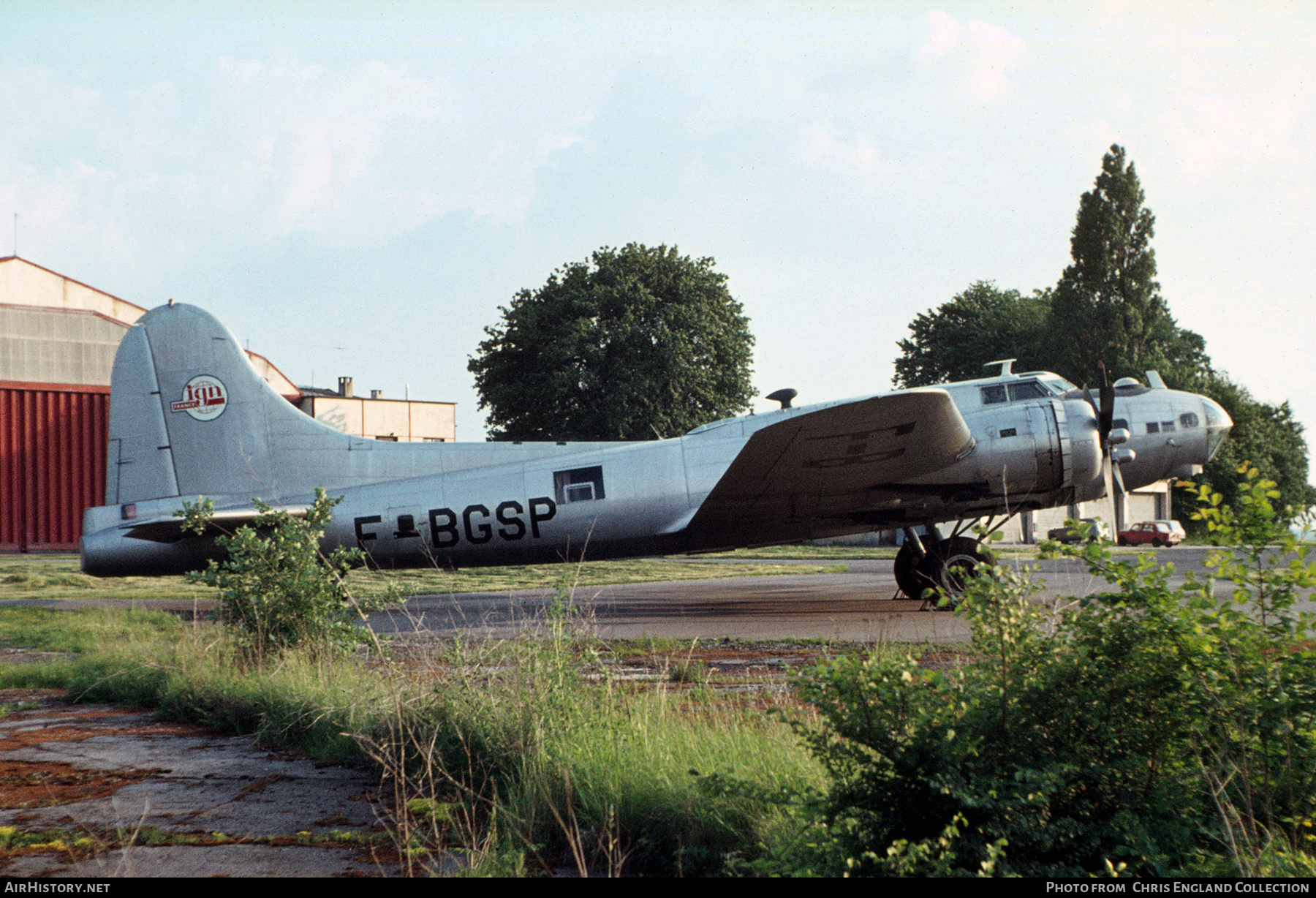 Aircraft Photo of F-BGSP | Boeing B-17G Flying Fortress | IGN - Institut Géographique National | AirHistory.net #456195