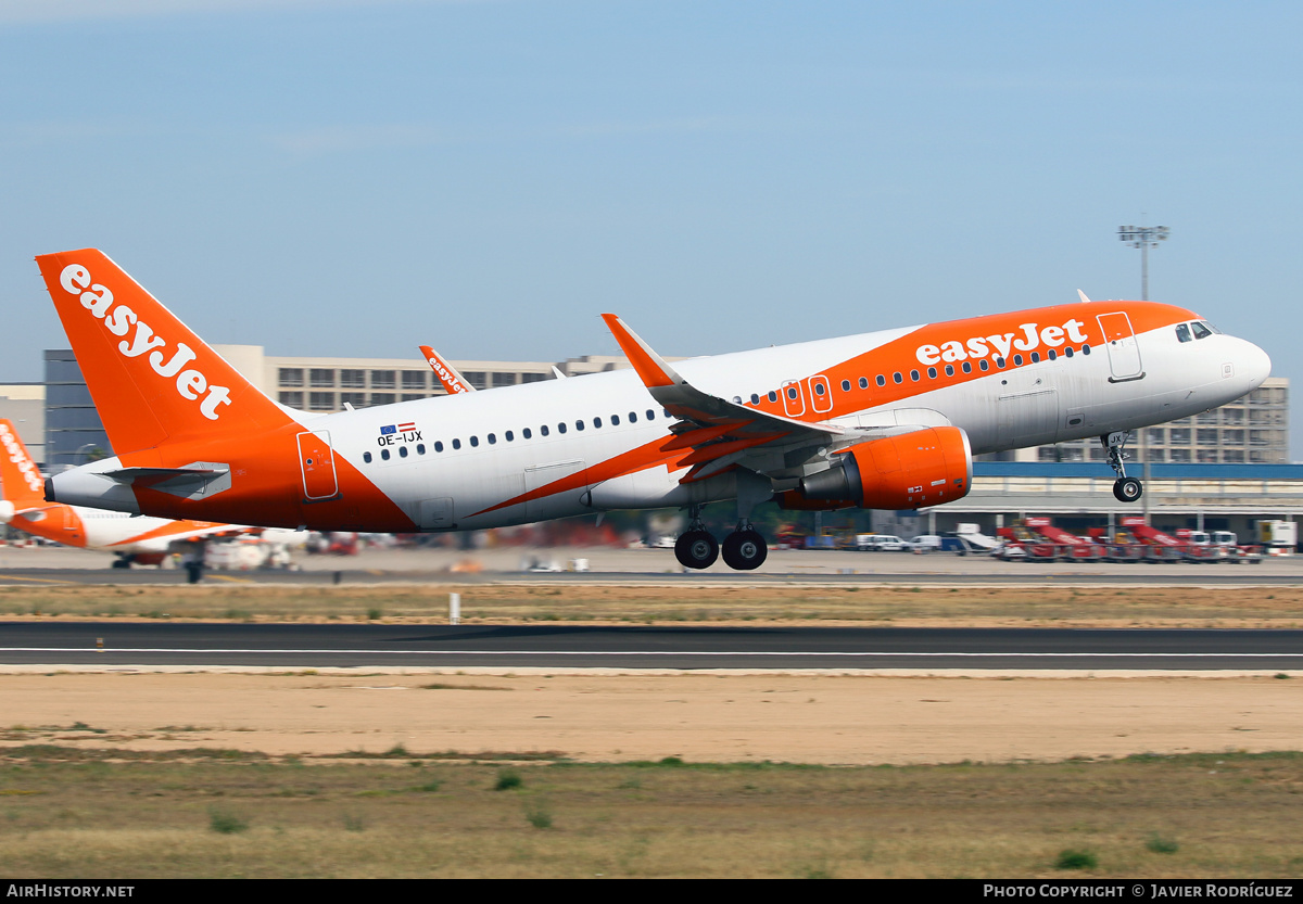 Aircraft Photo of OE-IJX | Airbus A320-214 | EasyJet | AirHistory.net #456244