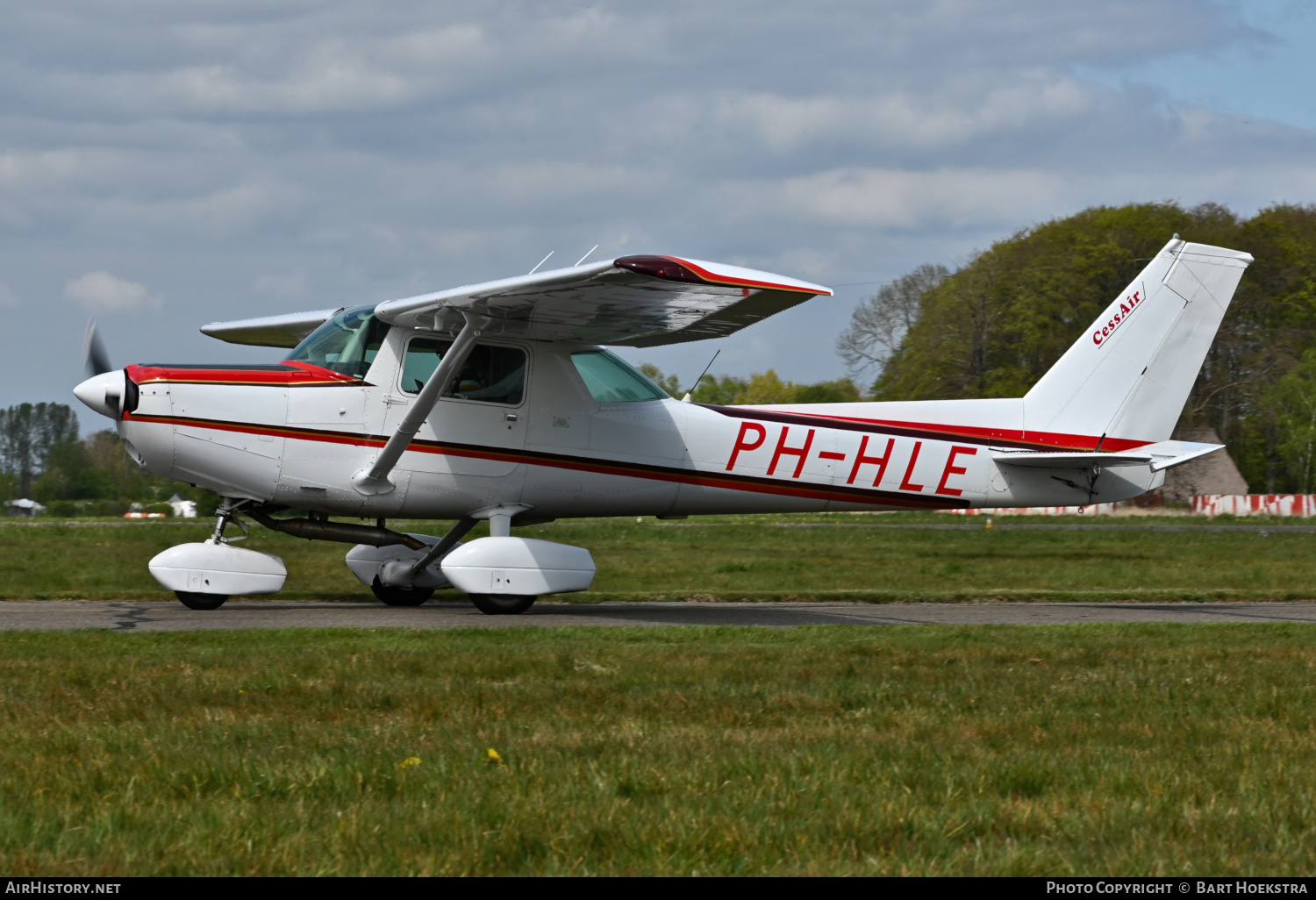 Aircraft Photo of PH-HLE | Cessna 152 | CessAir | AirHistory.net #456294