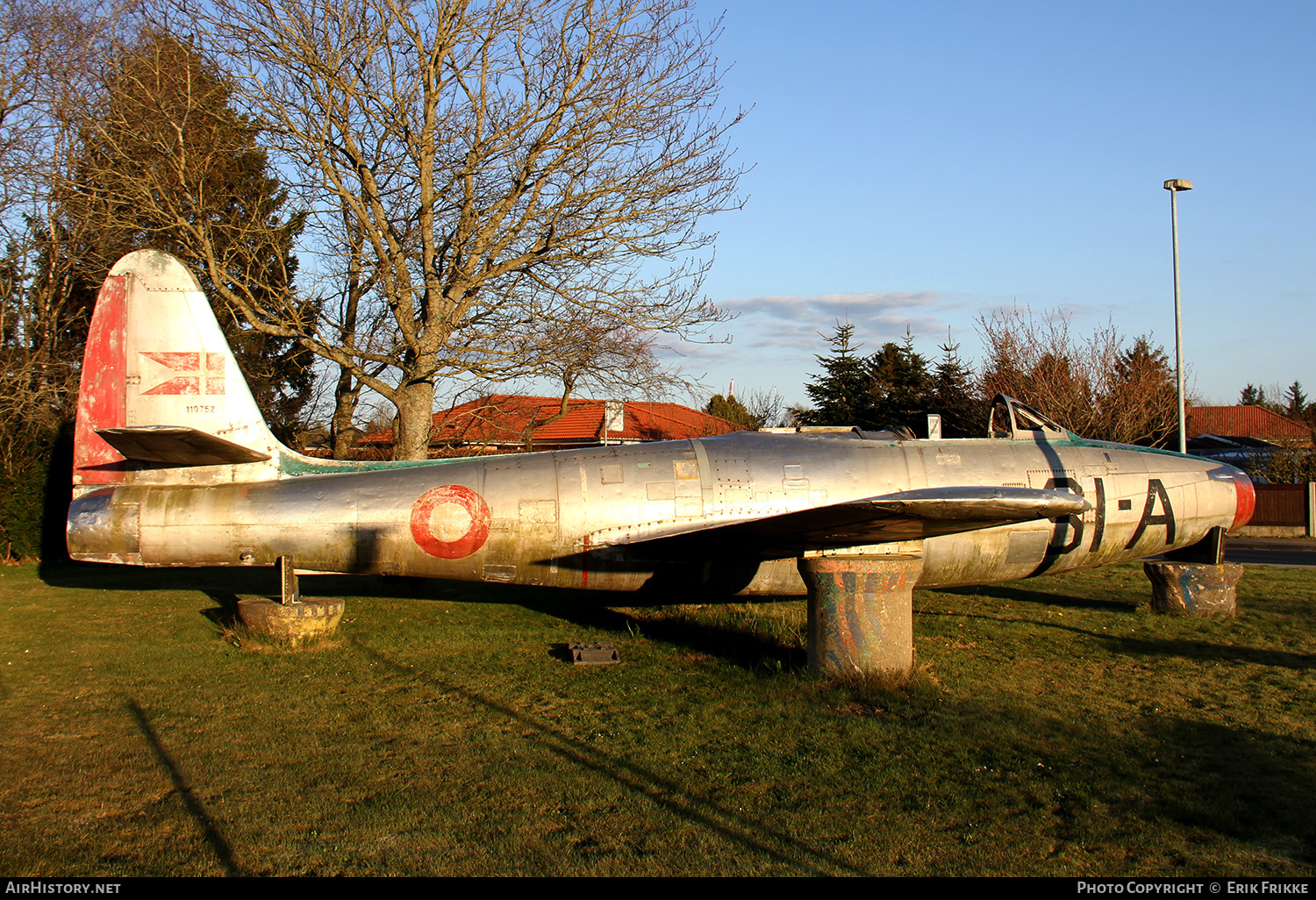 Aircraft Photo of 51-9838 | Republic F-84G Thunderjet | Denmark - Air Force | AirHistory.net #456385