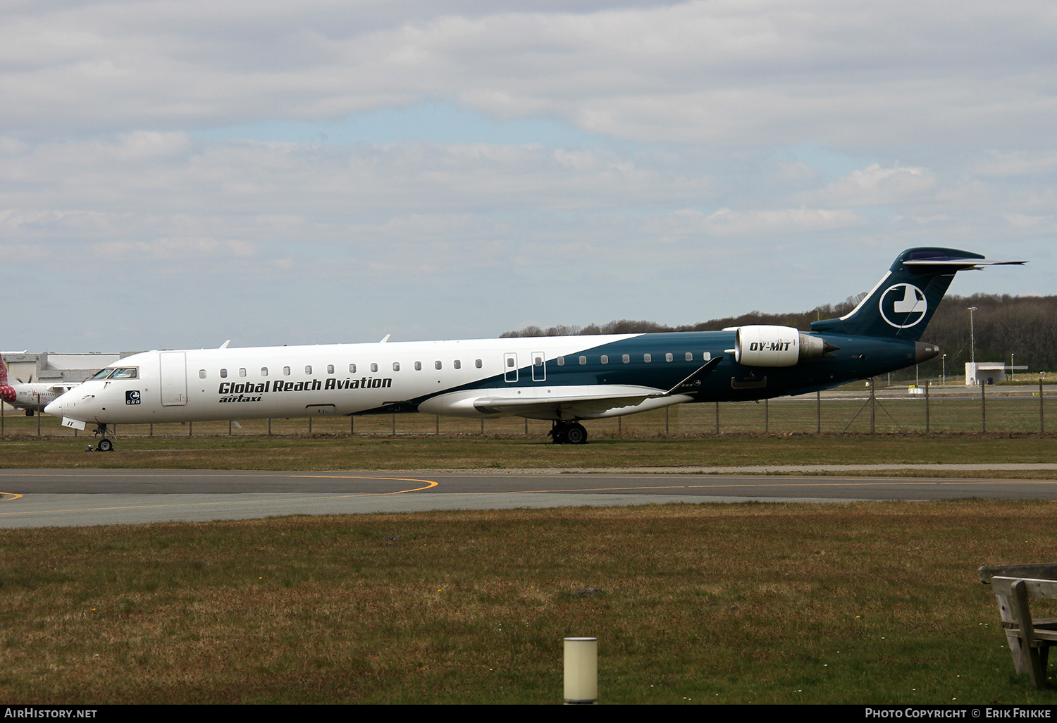 Aircraft Photo of OY-MIT | Bombardier CRJ-900LR (CL-600-2D24) | Global Reach Aviation - GRA | AirHistory.net #456445