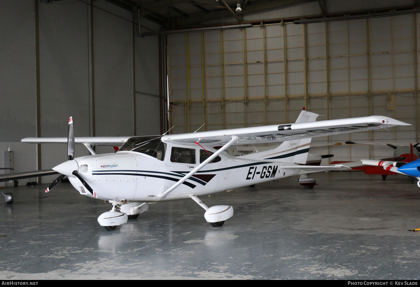 Aircraft Photo of EI-GSM | Cessna 182S Skylane | AirHistory.net #456519