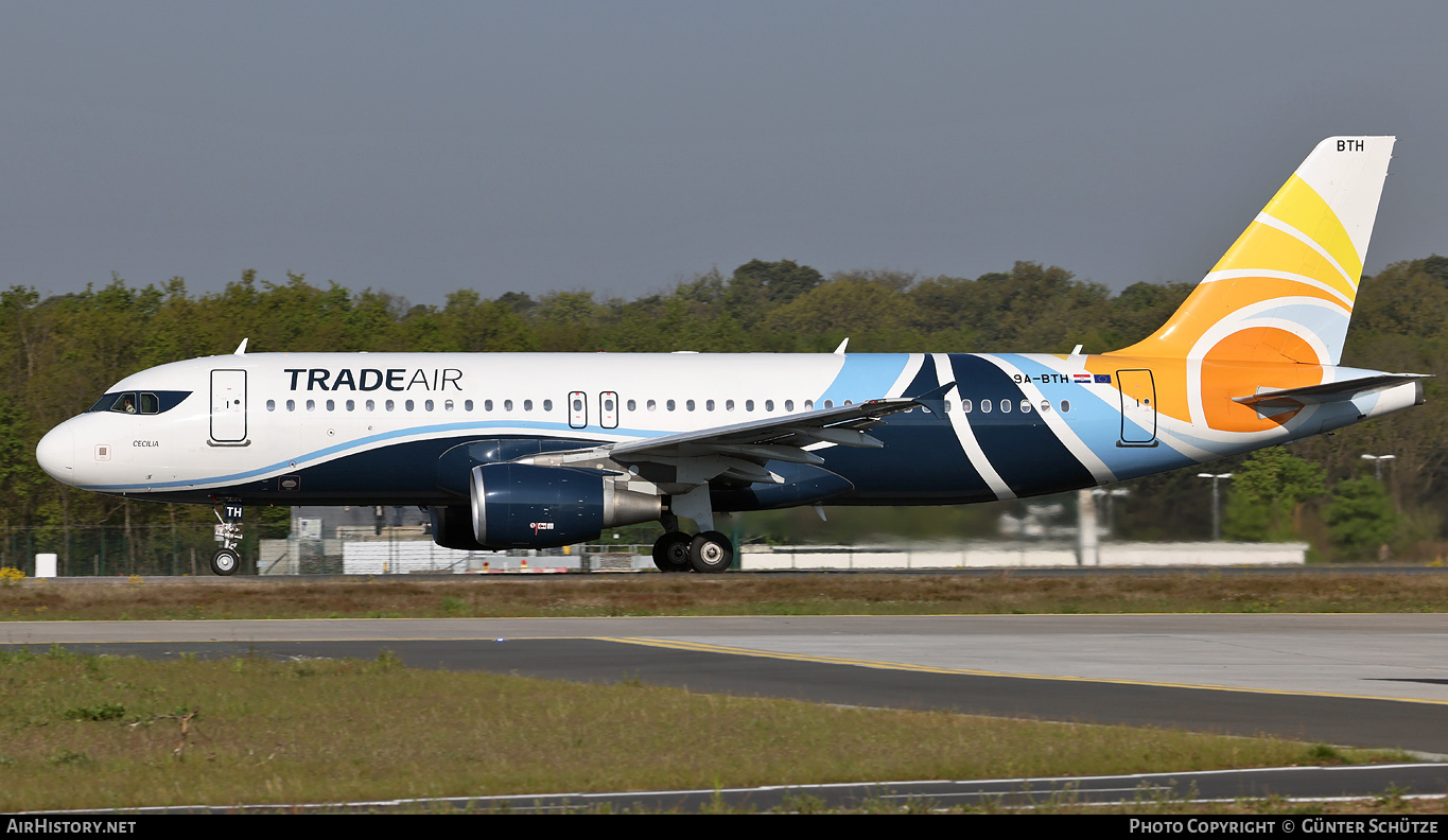Aircraft Photo of 9A-BTH | Airbus A320-214 | Trade Air | AirHistory.net #456553