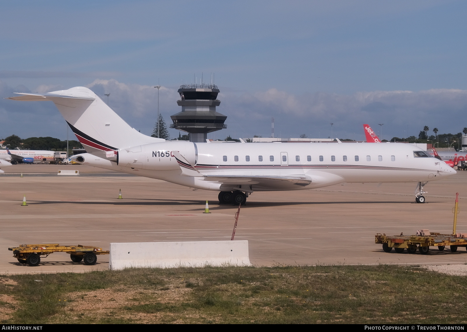 Aircraft Photo of N165QS | Bombardier Global 6000 (BD-700-1A10) | AirHistory.net #456687
