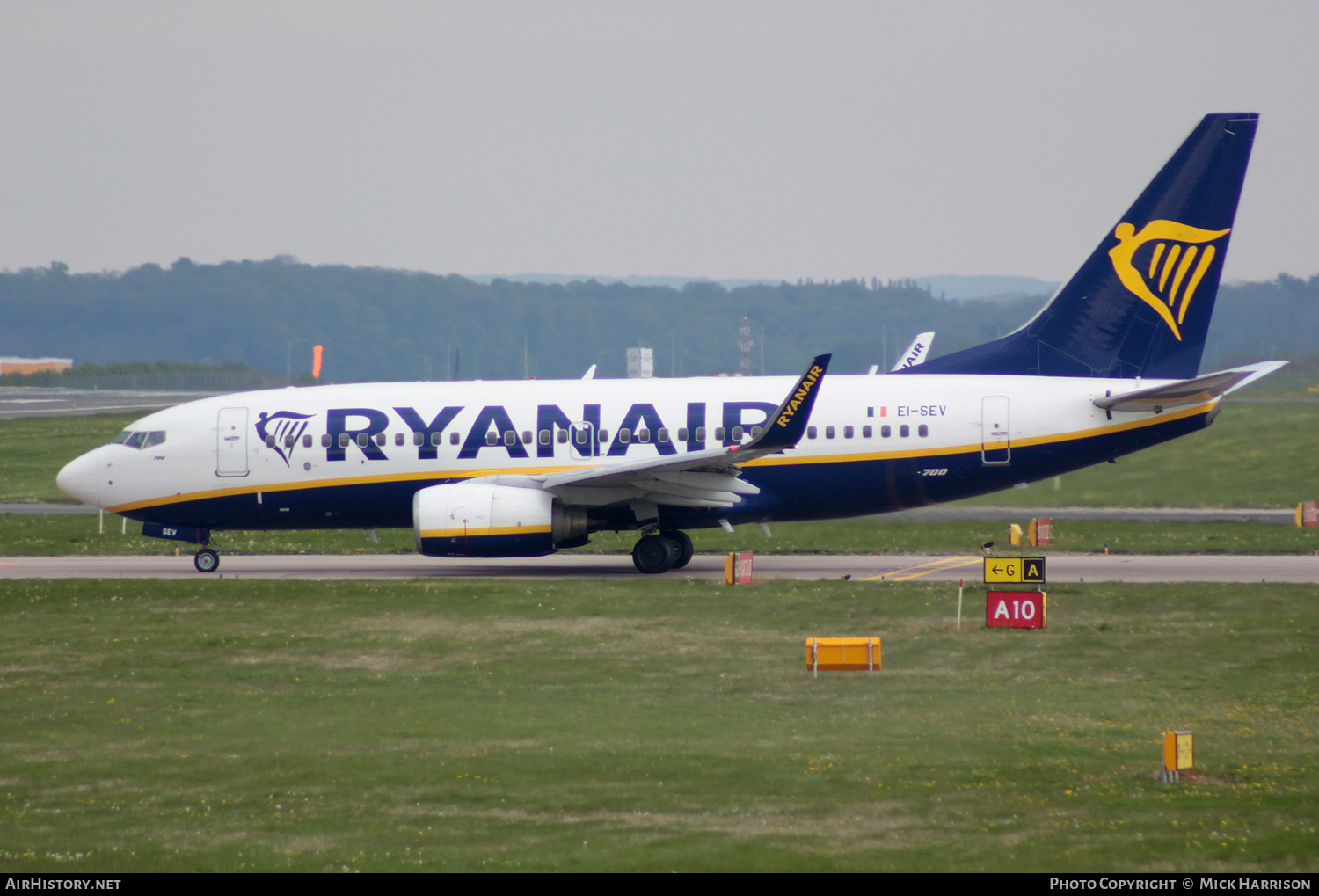 Aircraft Photo of EI-SEV | Boeing 737-73S | Ryanair | AirHistory.net #456704