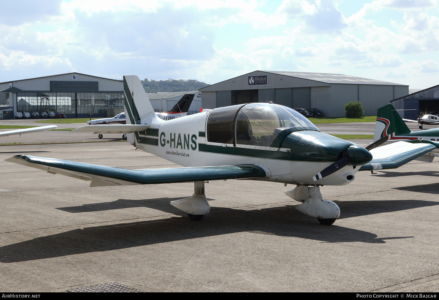 Aircraft Photo of G-HANS | Robin DR-400-108 Dauphin 2+2 | Cotswold Aero Club | AirHistory.net #456810
