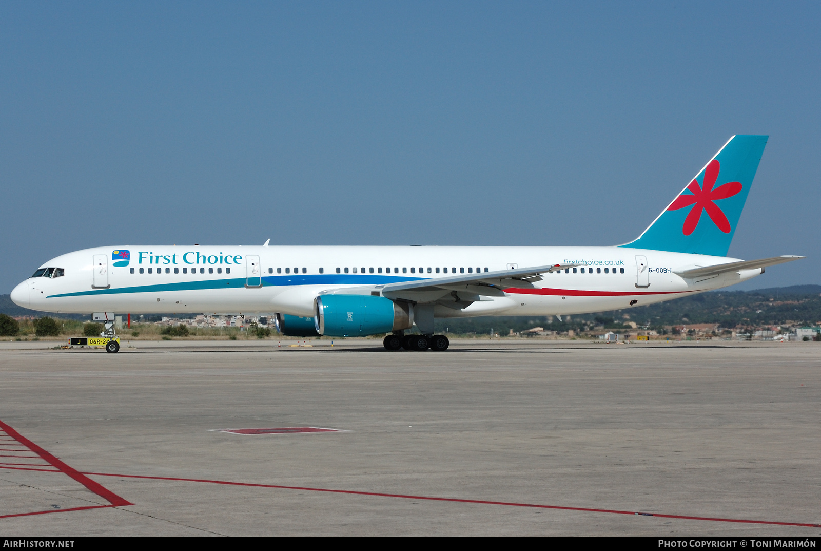 Aircraft Photo of G-OOBH | Boeing 757-236 | First Choice Airways | AirHistory.net #456905