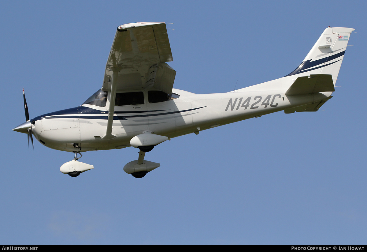 Aircraft Photo of N1424C | Cessna 182T Skylane | AirHistory.net #457030