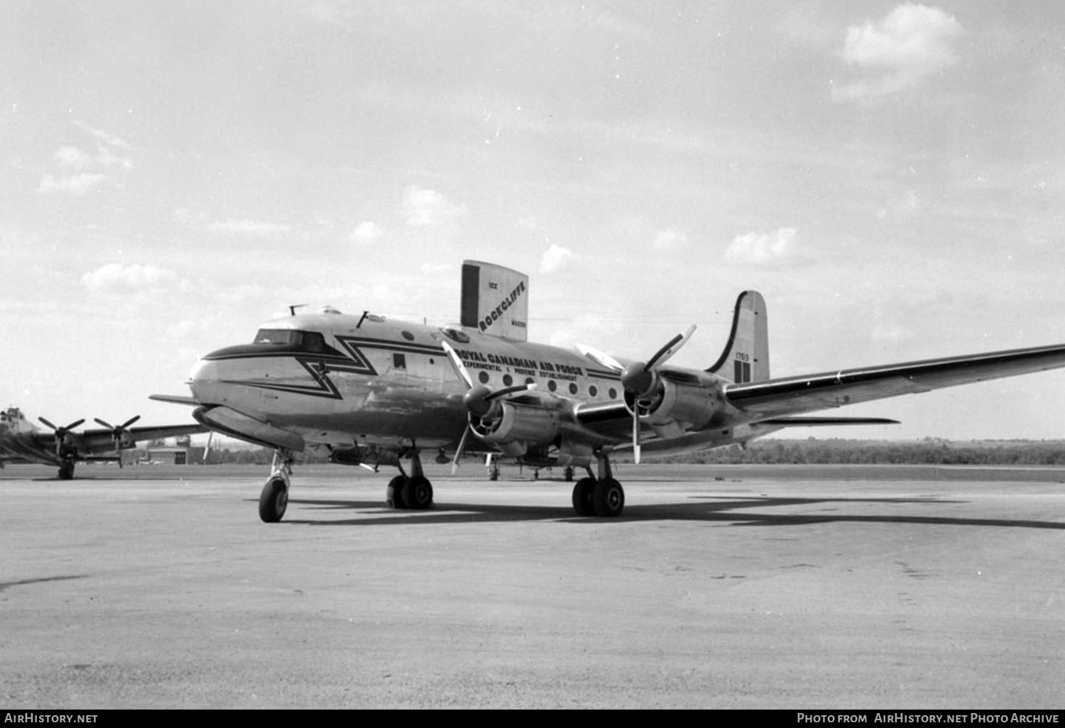 Aircraft Photo of 17513 | Canadair C-54GM North Star Mk1 (CL-2) | Canada - Air Force | AirHistory.net #457173