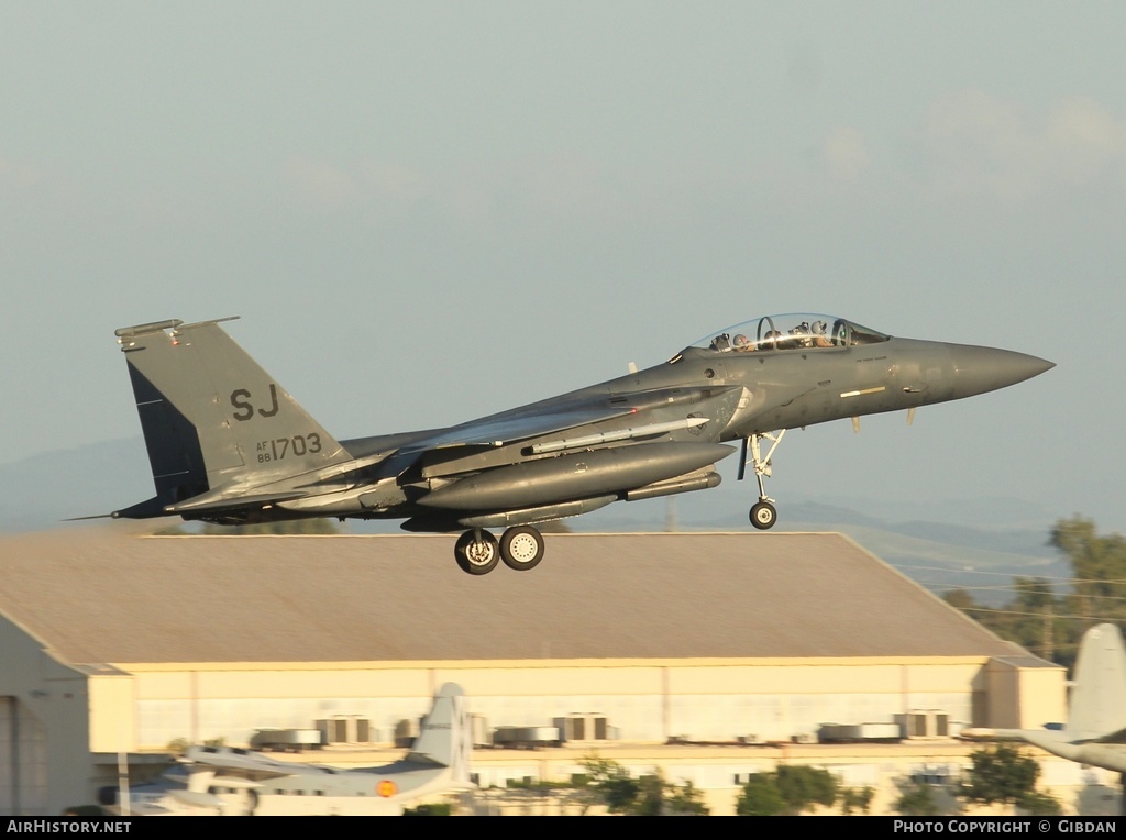 Aircraft Photo of 88-1703 | McDonnell Douglas F-15E Strike Eagle | USA - Air Force | AirHistory.net #457211