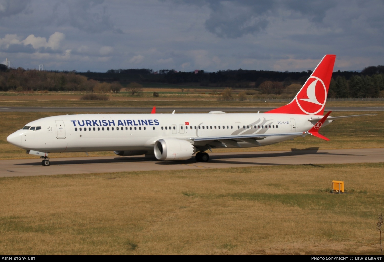 Aircraft Photo of TC-LYE | Boeing 737-9 Max 9 | Turkish Airlines | AirHistory.net #457221