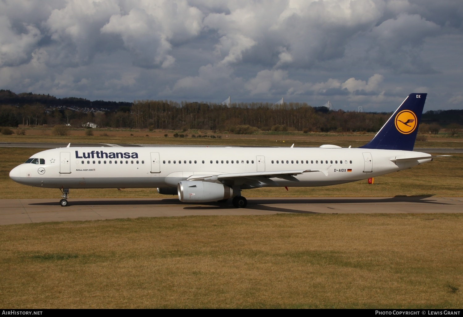 Aircraft Photo of D-AIDX | Airbus A321-231 | Lufthansa | AirHistory.net #457229