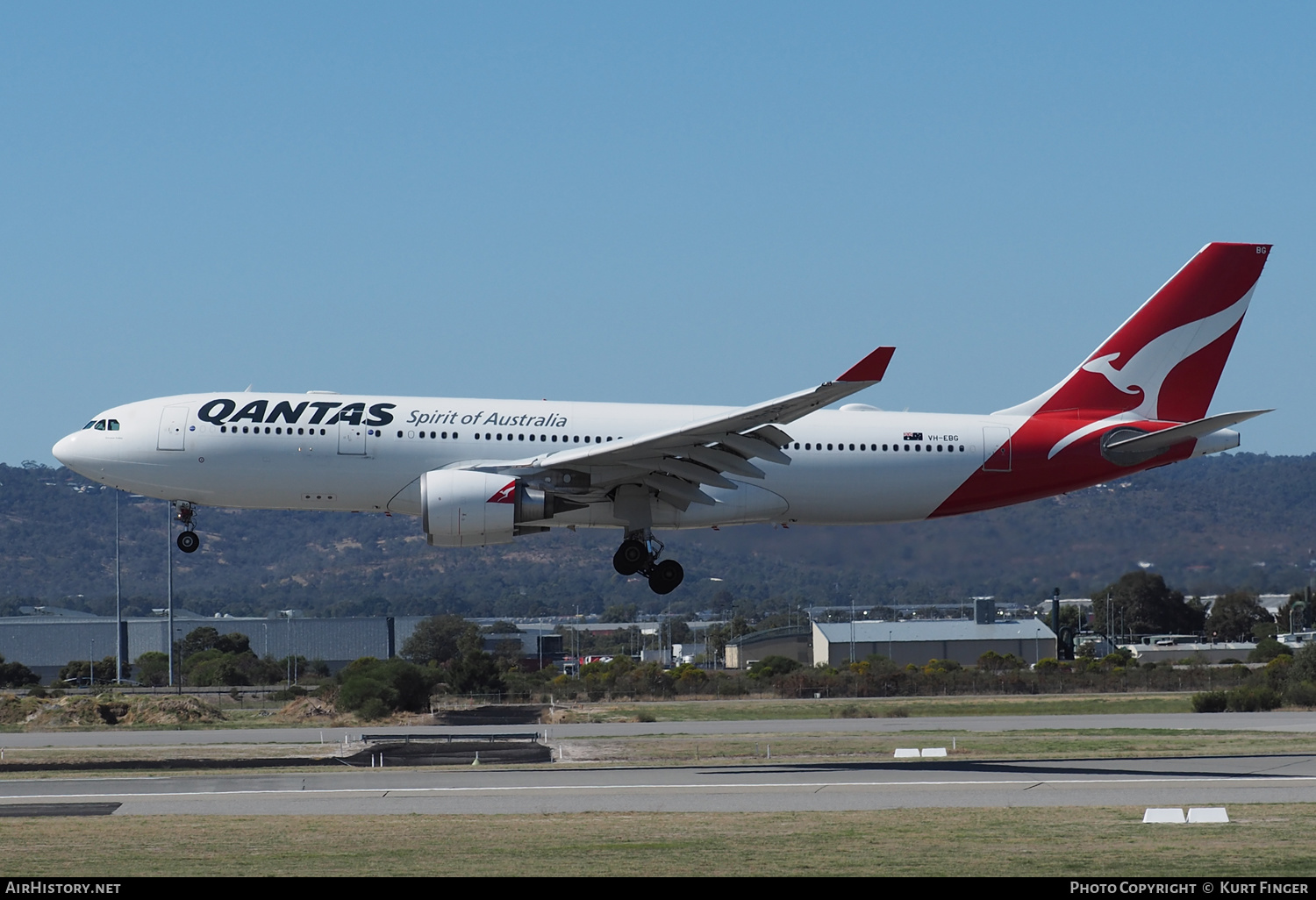 Aircraft Photo of VH-EBG | Airbus A330-203 | Qantas | AirHistory.net #457274