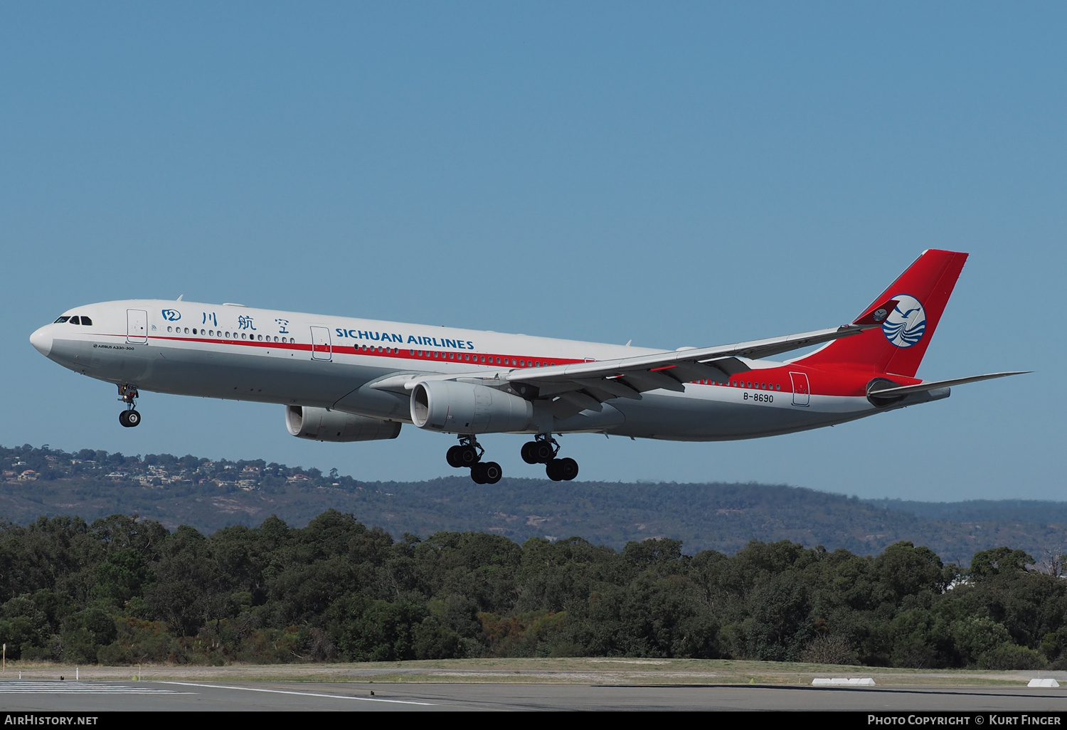 Aircraft Photo of B-8690 | Airbus A330-343 | Sichuan Airlines | AirHistory.net #457279