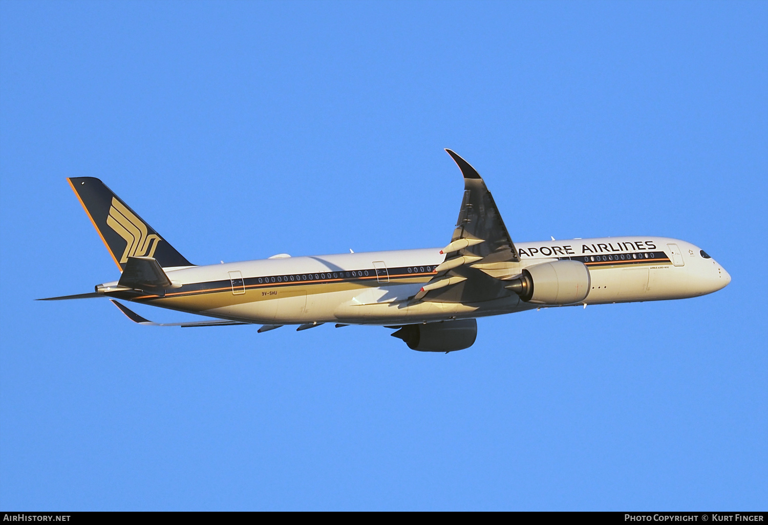 Aircraft Photo of 9V-SHU | Airbus A350-941 | Singapore Airlines | AirHistory.net #457285