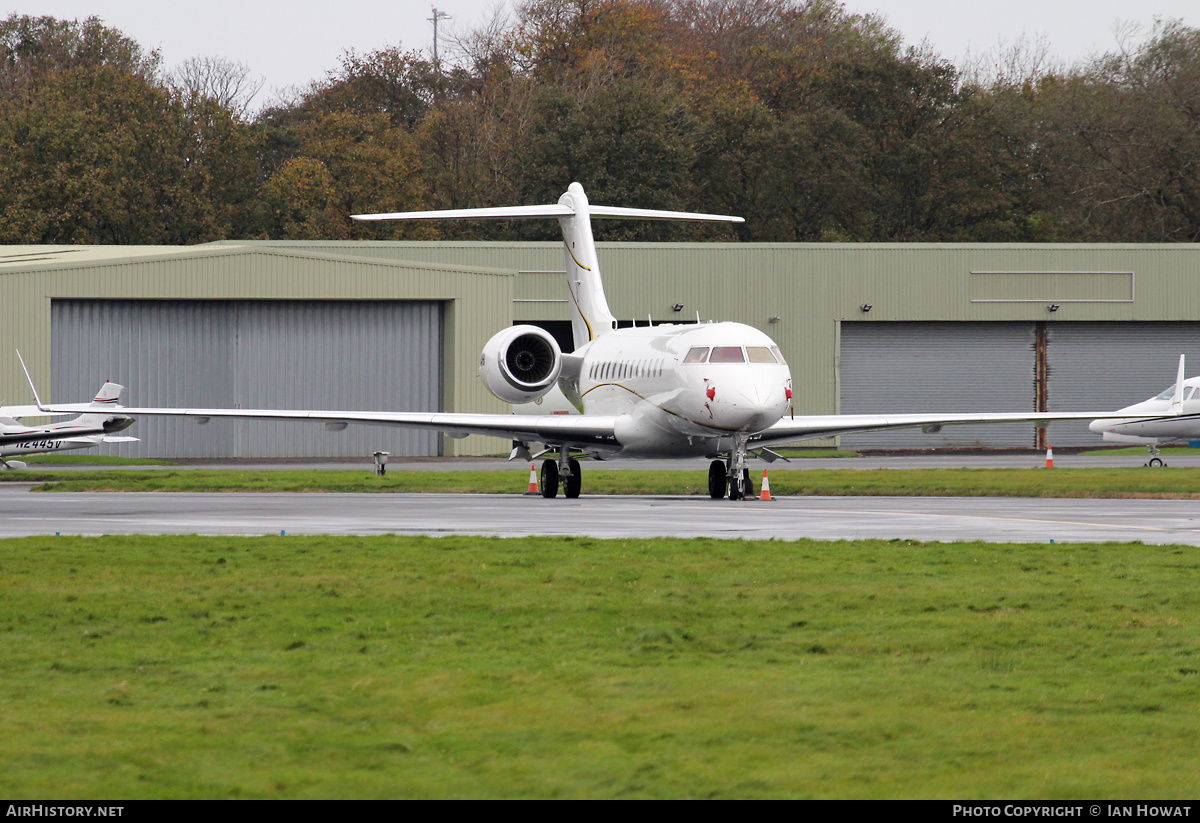 Aircraft Photo of D-AAHB | Bombardier Global Express (BD-700-1A10) | AirHistory.net #457298