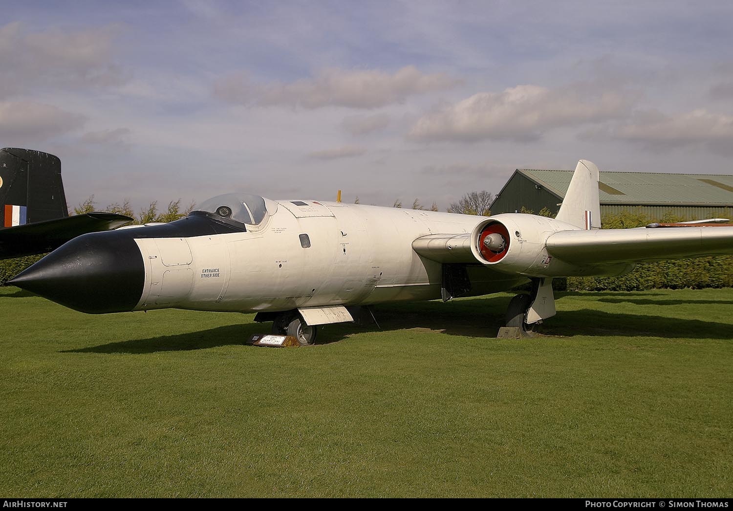 Aircraft Photo of WH904 | English Electric Canberra T19 | UK - Air Force | AirHistory.net #457388