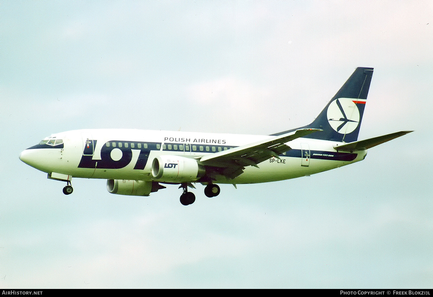 Aircraft Photo of SP-LKE | Boeing 737-55D | LOT Polish Airlines - Polskie Linie Lotnicze | AirHistory.net #457447