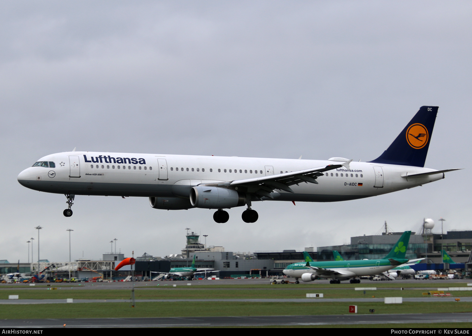 Aircraft Photo of D-AIDC | Airbus A321-231 | Lufthansa | AirHistory.net #457478