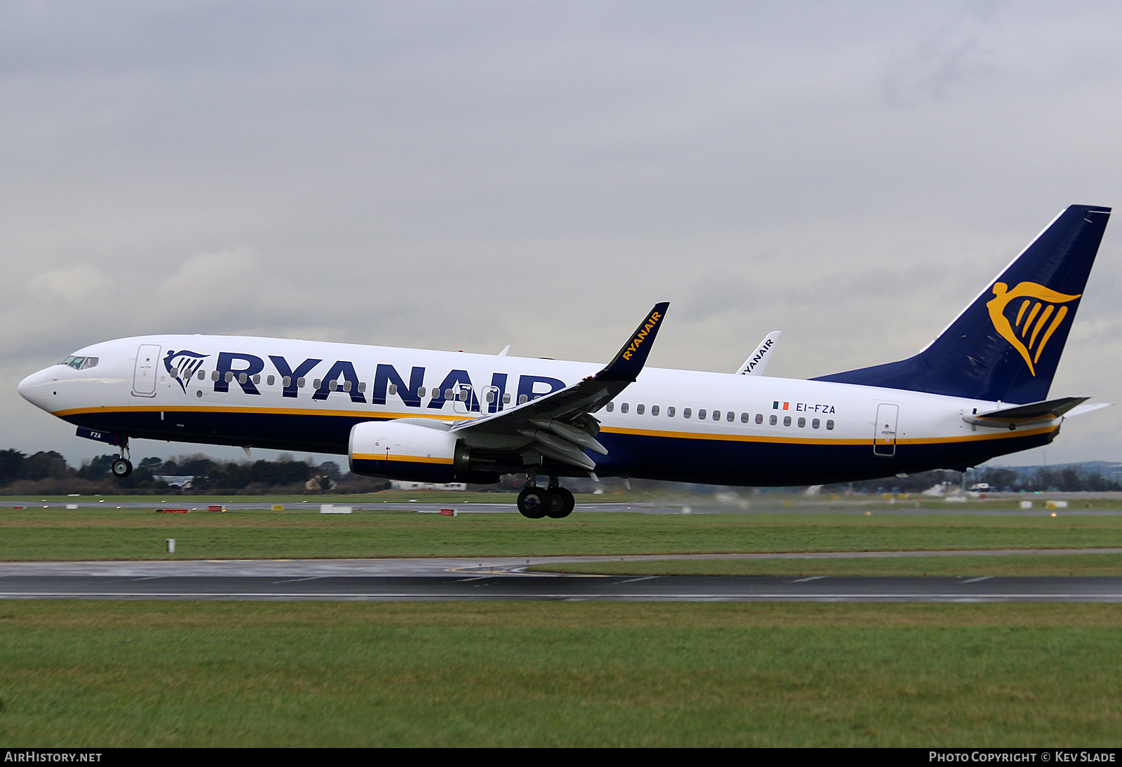 Aircraft Photo of EI-FZA | Boeing 737-800 | Ryanair | AirHistory.net #457493