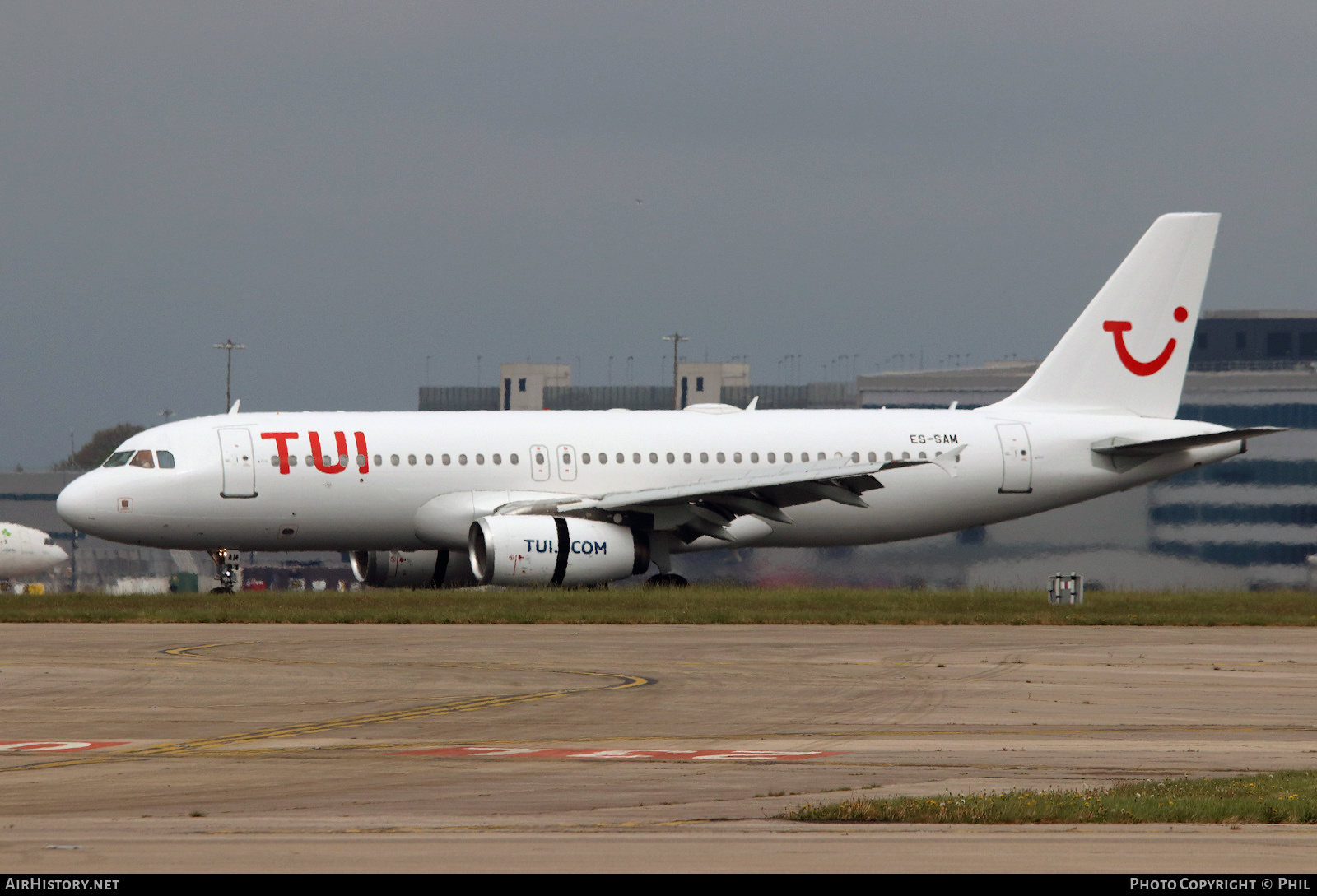 Aircraft Photo of ES-SAM | Airbus A320-232 | TUI | AirHistory.net #457574