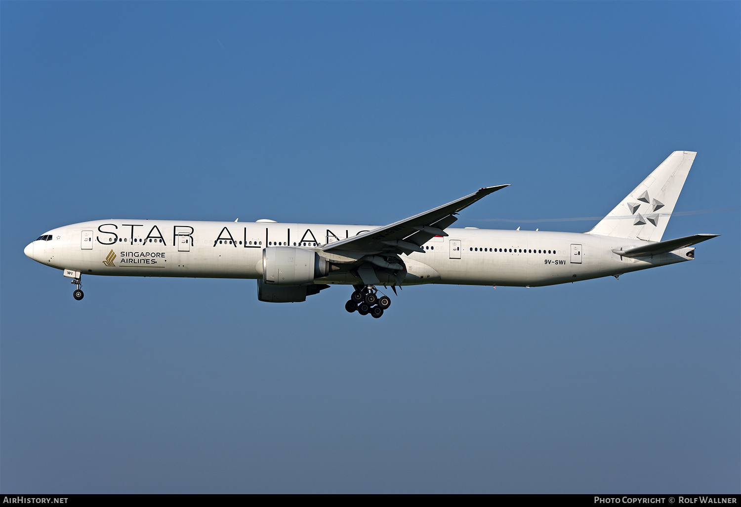 Aircraft Photo of 9V-SWI | Boeing 777-312/ER | Singapore Airlines | AirHistory.net #457576