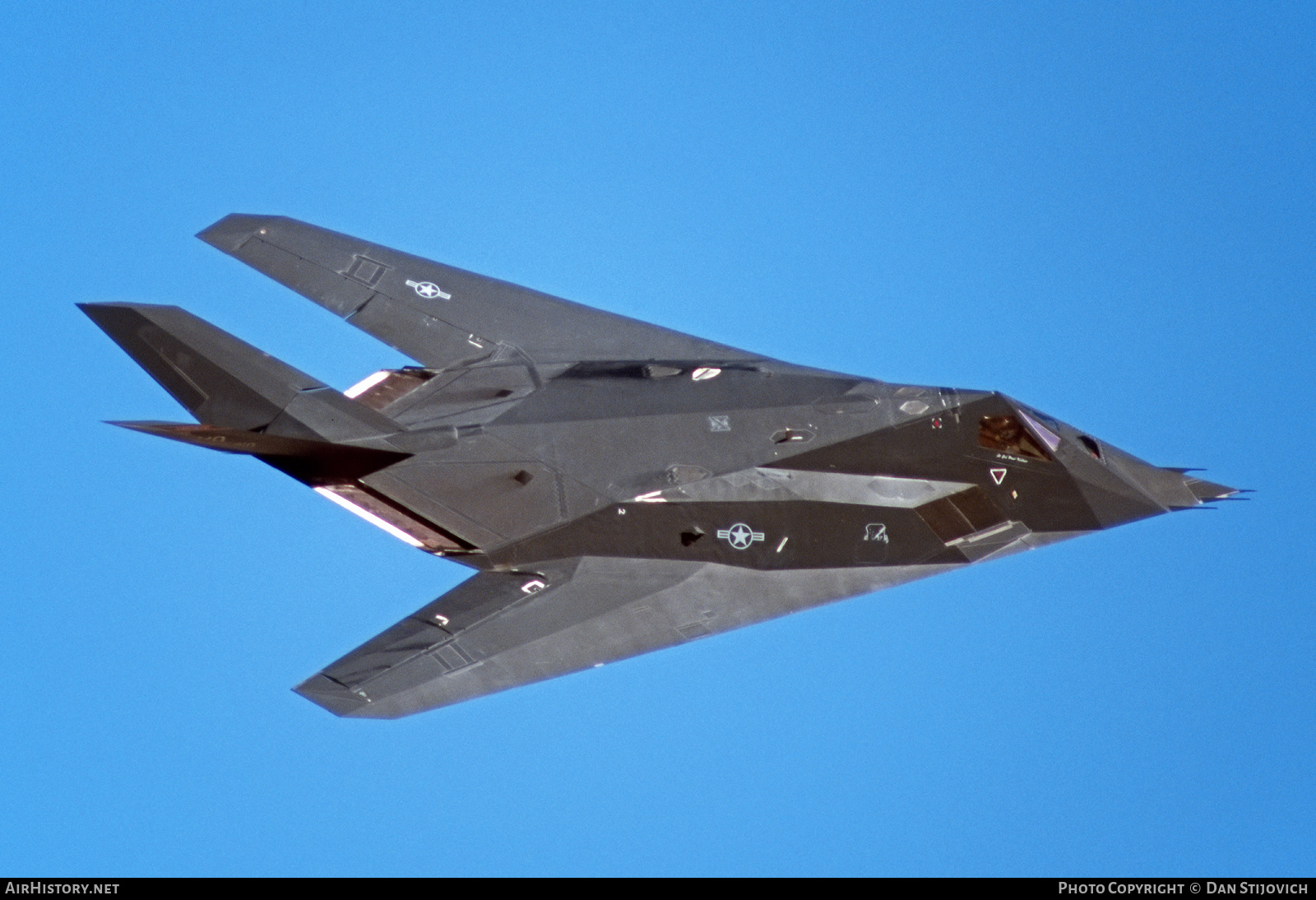 Aircraft Photo of 84-0810 / AF84-810 | Lockheed F-117A Nighthawk | USA - Air Force | AirHistory.net #457657