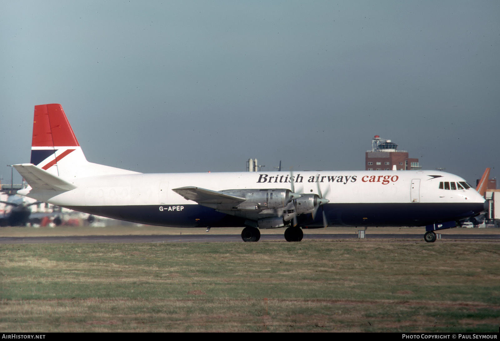Aircraft Photo of G-APEP | Vickers 953C Merchantman | British Airways Cargo | AirHistory.net #457682