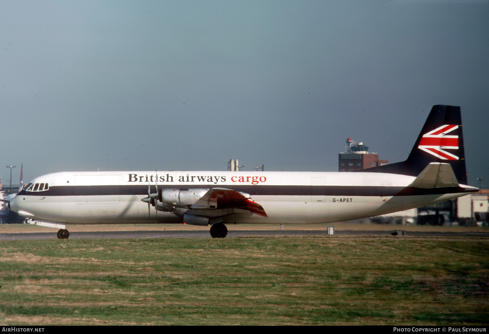 Aircraft Photo of G-APET | Vickers 953C Merchantman | British Airways Cargo | AirHistory.net #457700