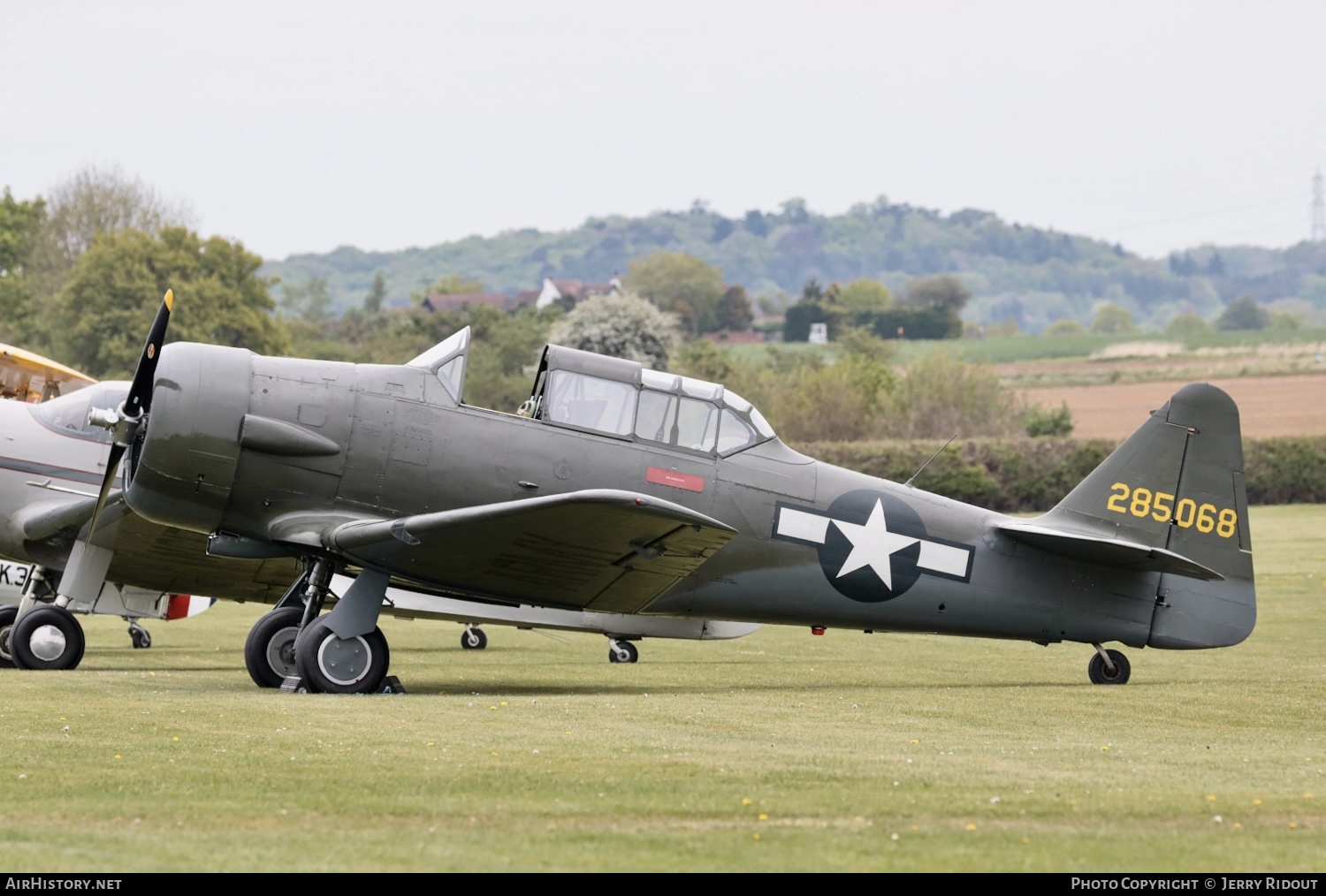 Aircraft Photo of G-KAMY / 285068 | North American AT-6D Texan | USA - Air Force | AirHistory.net #457712