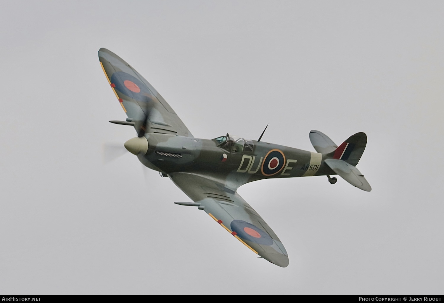 Aircraft Photo of G-AWII / AR501 | Supermarine 349 Spitfire LF5C | UK - Air Force | AirHistory.net #457716