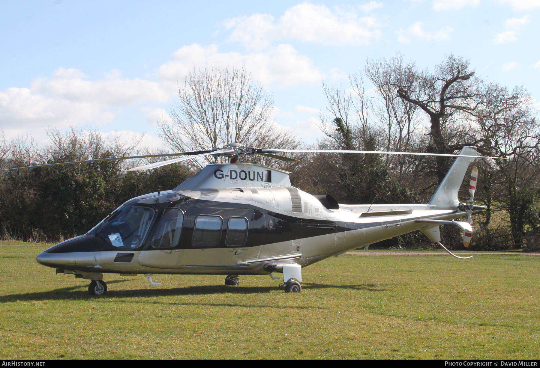 Aircraft Photo of G-DOUN | Agusta A-109S Grand | AirHistory.net #457755